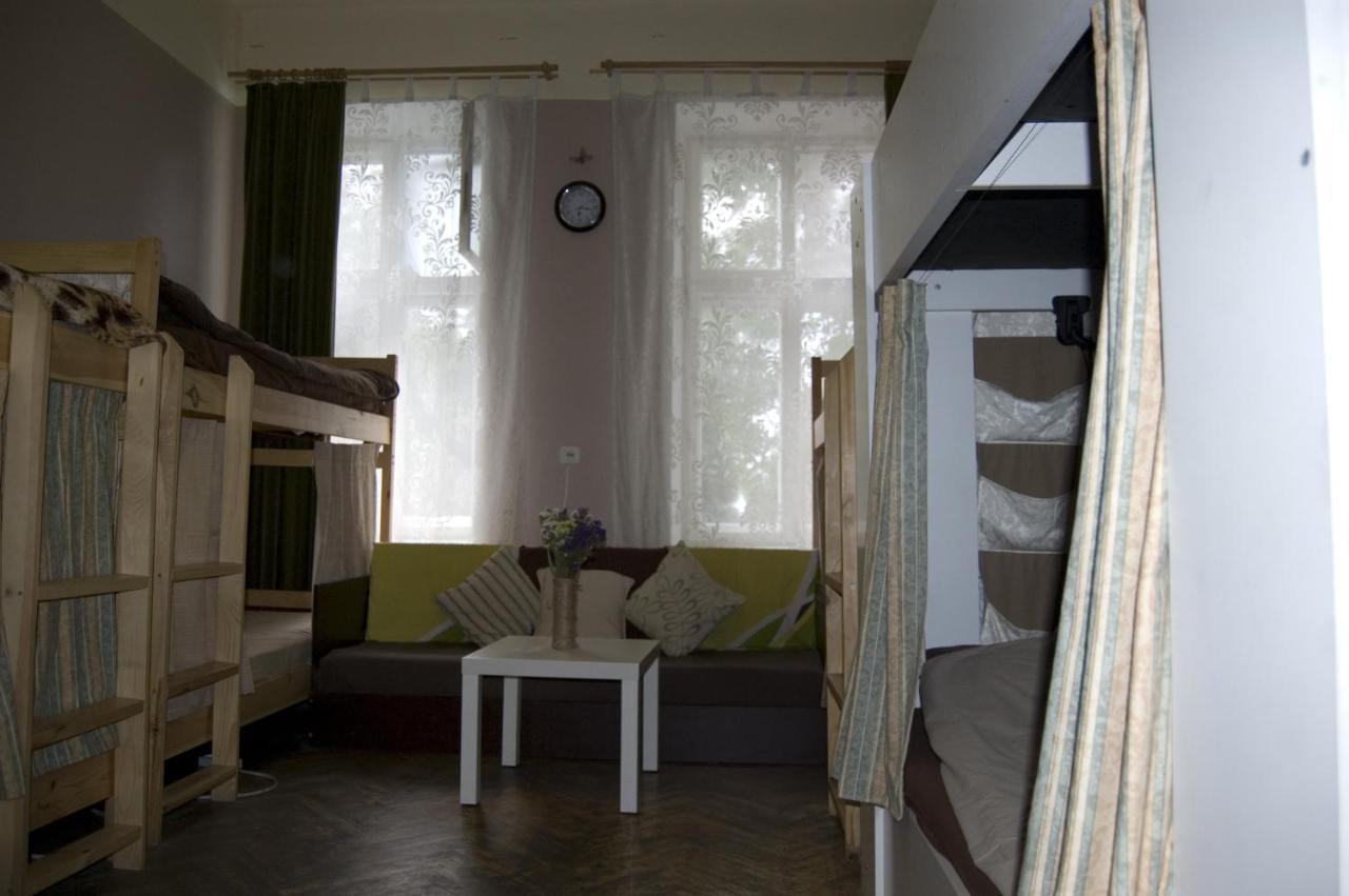 Hostel Drive Lviv Exterior photo